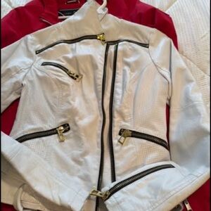 Women's White Zippered Jacket